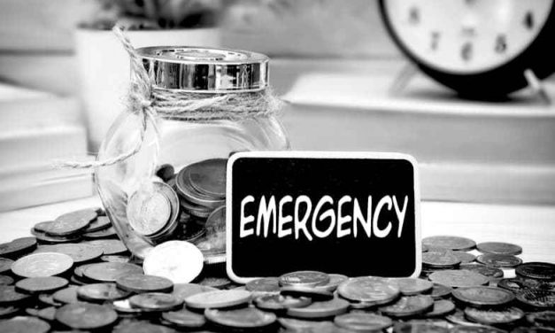 Como reconstruir um fundo de emergência depois de usar a maior parte do dinheiro?